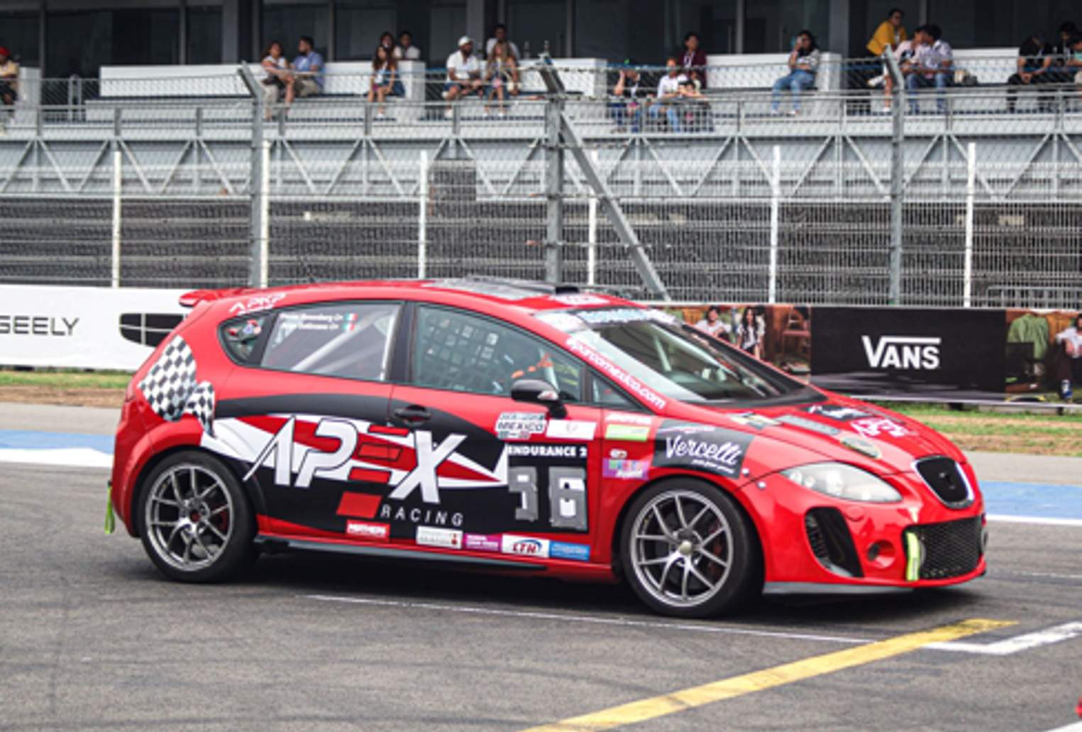 cupra-apexracing